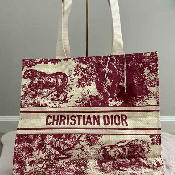 Christian Dior Handbags - GWP CHRISTIAN DIOR ANIMAL PRINT TOTE